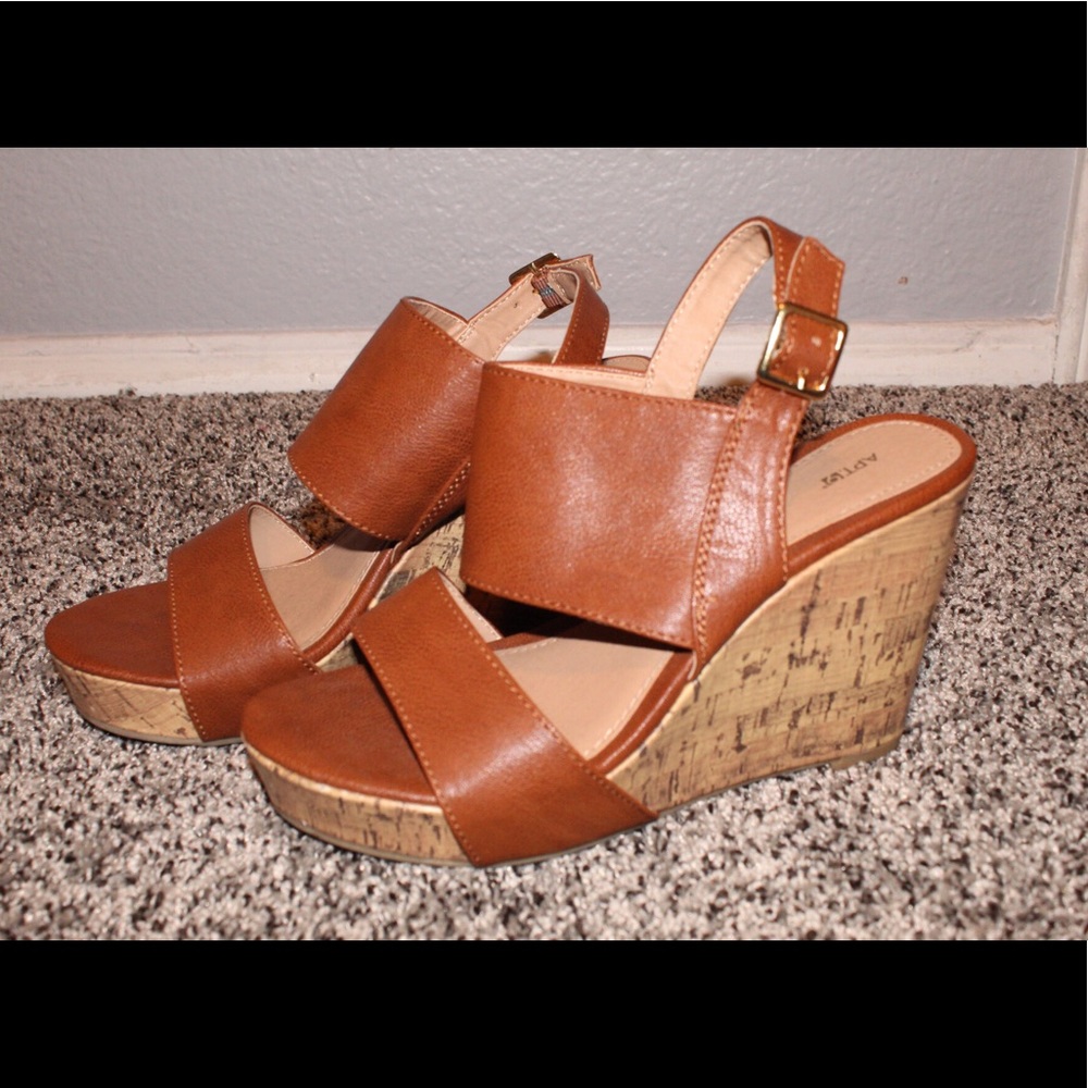 Brown open-toe wedges!